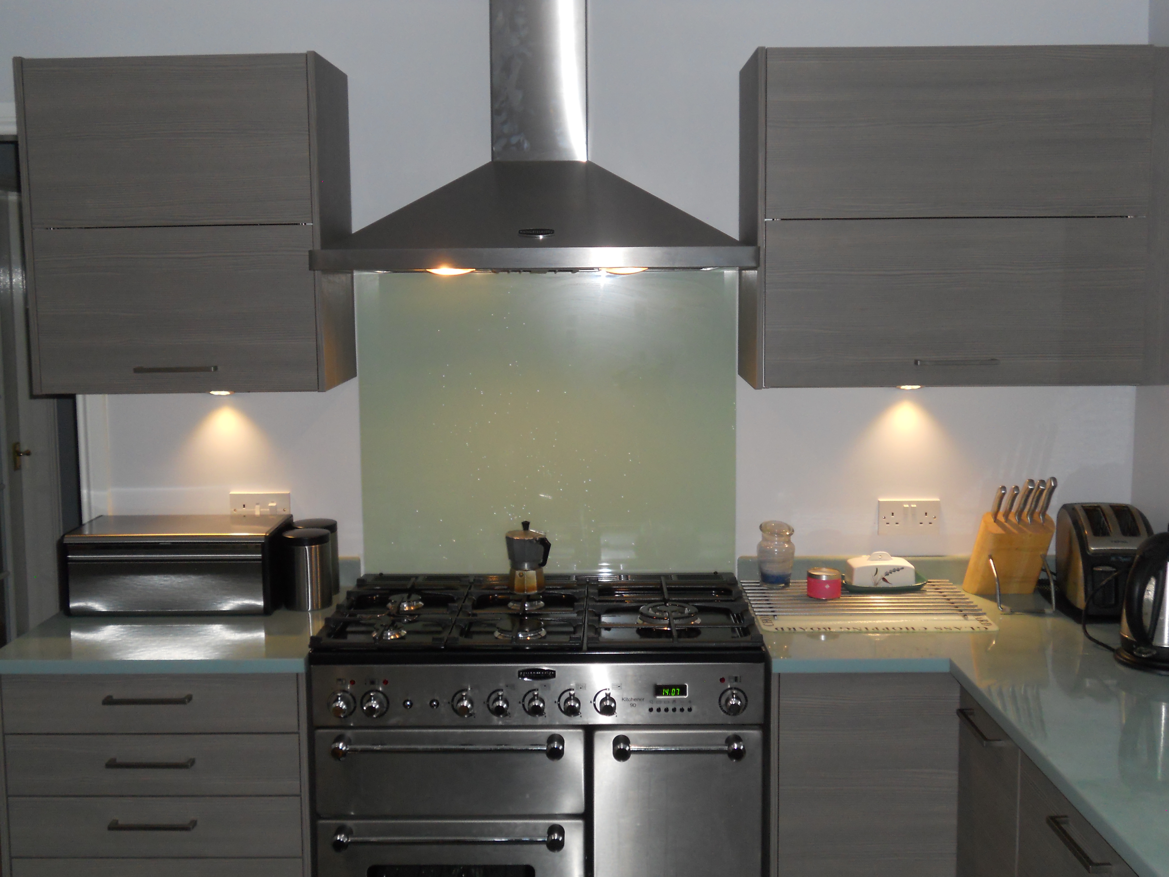 Range master kitchen installation